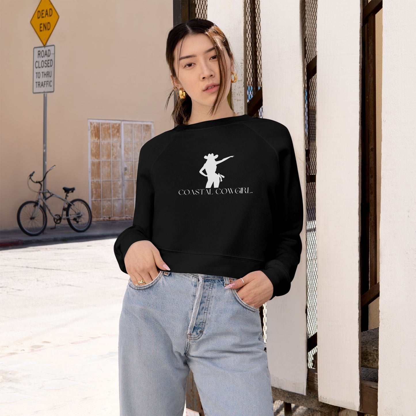 Coastal Cowgirl Cropped Sweatshirt Black